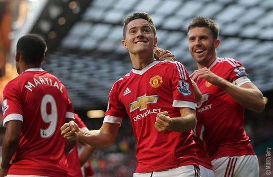 助俱乐部开 助俱乐部开